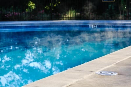 Installation de votre piscine &agrave; Menoncourt, les &eacute;tapes cl&eacute;s
